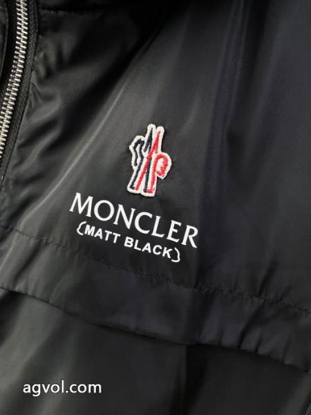ジャケットMONCLERブランド コピー s 級人気通販 柔らかくて 遂に再入荷 3