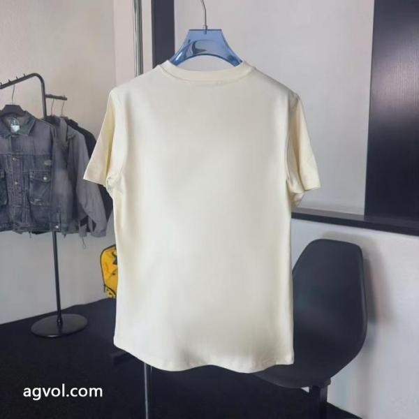 ブランド 激安 サイト首胸ロゴ おしゃれ流行 夏の涼しい人気新作MONCLER半袖Tシャツ 5