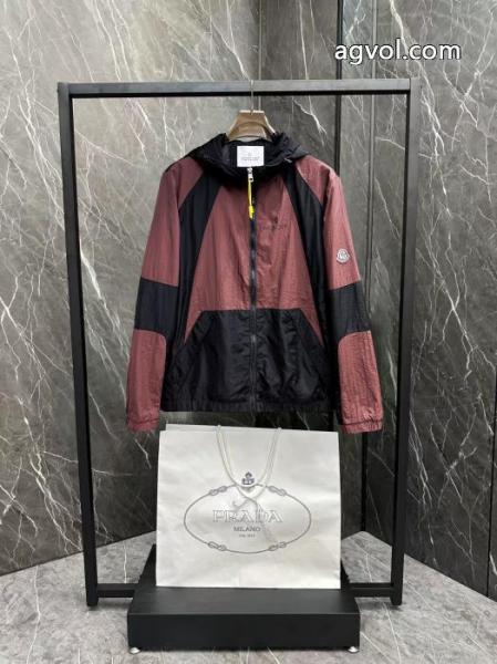 ジャケットセレブ愛用上品 個性を引き立て 雑誌掲載アイテム 通販 ブランドMONCLER 3