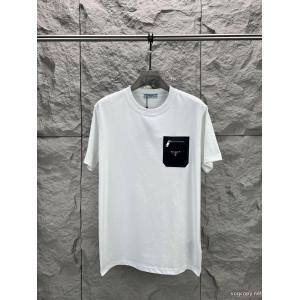 半袖Tシャツブランドコピー2026限定 超レア 注目度が高いアイテム 大注目！ PRADA