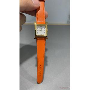 ブランド スーパー コピーセレブが愛す  今年買い足したい！ 即発送可能HERMES時計..