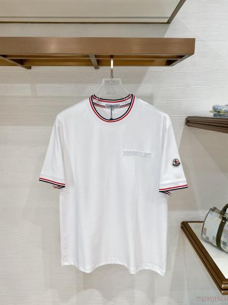 ブランド 偽物 激安 通販半袖TシャツMONCLER新作愛用セレブ多数 高品質 強い魅力を感じる一枚 0
