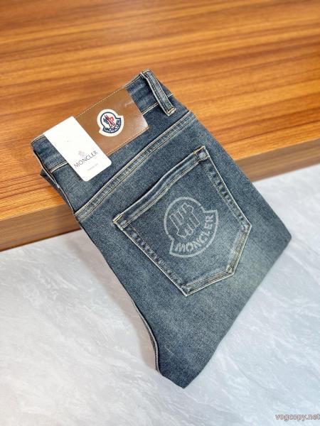 コスパ最高のプライス スタイリッシュ 特に注目したいブランド 品 コピージーンズMONCLER 0
