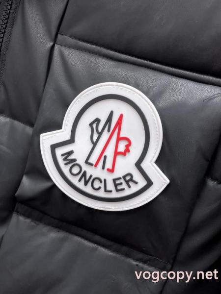 ダウンジャケットブランド 偽物MONCLER定番人気 定番人気商品 大絶賛! 2