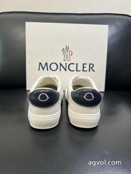 スニーカーコピー ブランド 優良MONCLER2026秋冬新作 トップスからチラ見える安心 格上げ！.. 5 