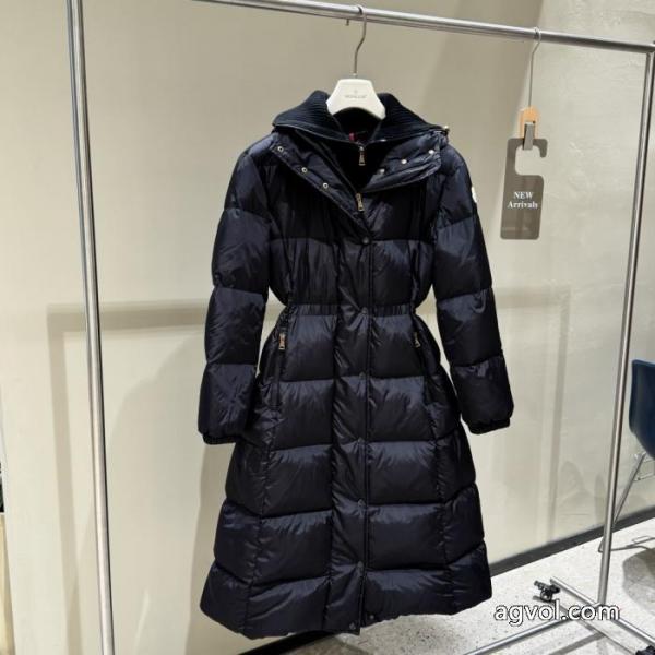 ブランド コピー手触りがいい VIP価格 シルエットな雰囲気ダウンジャケッMONCLER.. 3